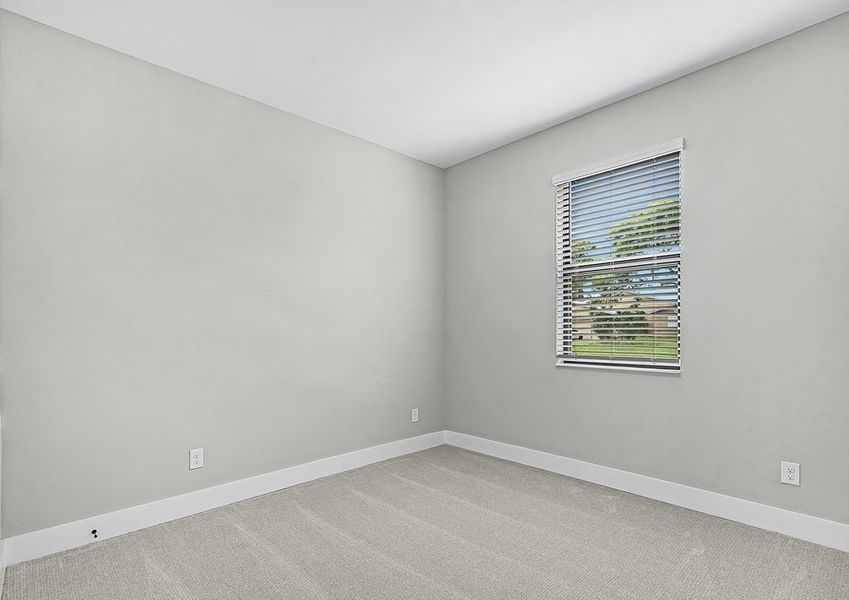 Secondary bedroom. Secondary bedroom.