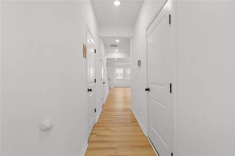 Spacious, unfurnished interior of a new home in , Atlanta (Image 41).