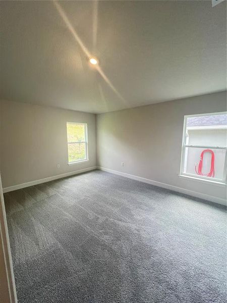 Spacious, unfurnished interior of a new home in Abbey Glen, Dade City (Image 11).