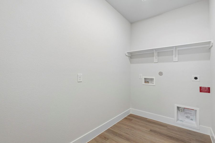 Spacious, unfurnished interior of a new home in Chapel Lakes, Montgomery (Image 12). Spacious, unfurnished interior of a new home in Chapel Lakes, Montgomery (Image 12).