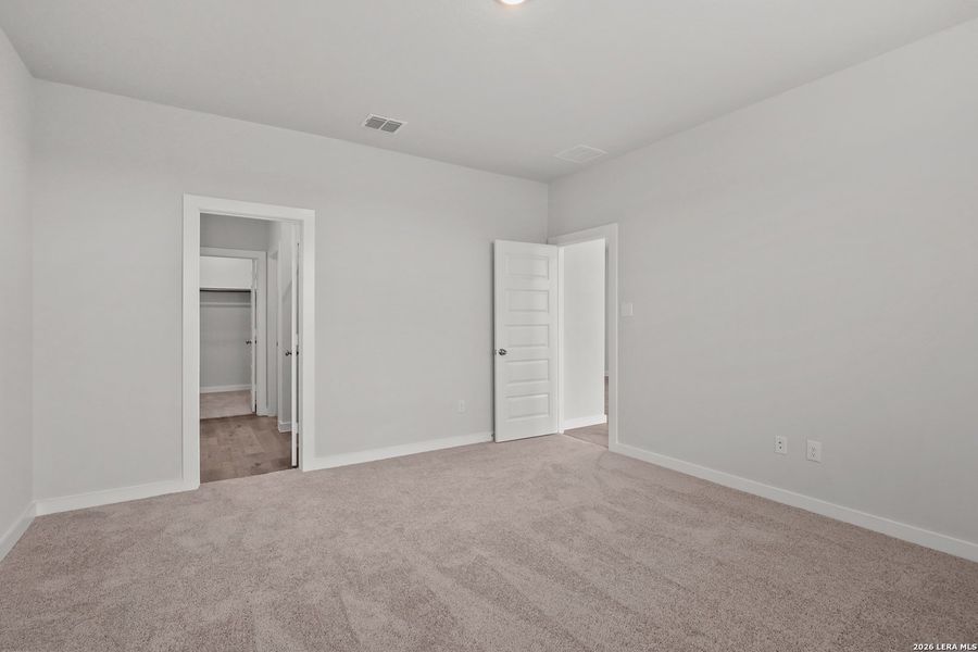 Spacious, unfurnished interior of a new home in Agave, San Antonio (Image 26). Spacious, unfurnished interior of a new home in Agave, San Antonio (Image 26).