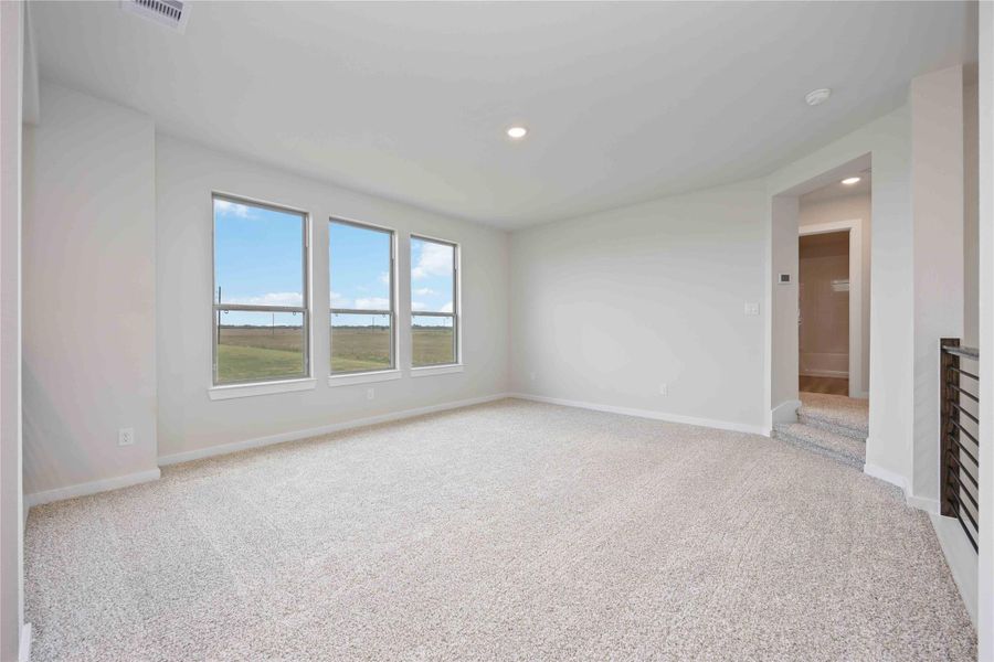 Spacious, unfurnished interior of a new home in Blue Heron Estates, Beasley (Image 18).