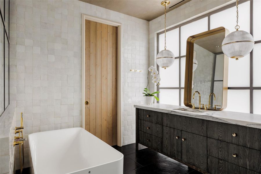 Furnished interior view inside a new home in , Austin (Image 12).