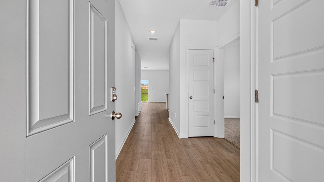 Spacious, unfurnished interior of a new home in American Village, Palm Coast (Image 10).