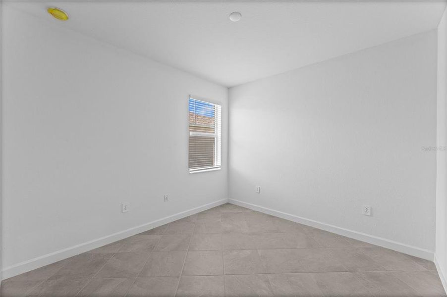 Spacious, unfurnished interior of a new home in Calusa Country Club, Lakewood Ranch (Image 23). Spacious, unfurnished interior of a new home in Calusa Country Club, Lakewood Ranch (Image 23).