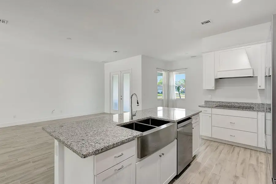 22-web-or-mls-5P1A6672