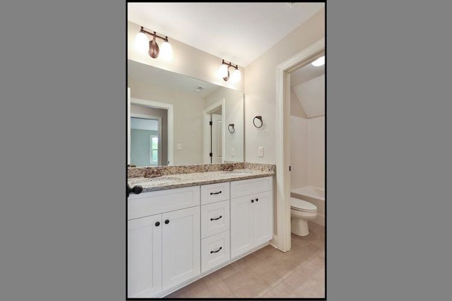 Representative furnished interior of a home built from the Grovetown by Dustin Shaw Homes in Durham Estates, Sharpsburg (Image 26).
