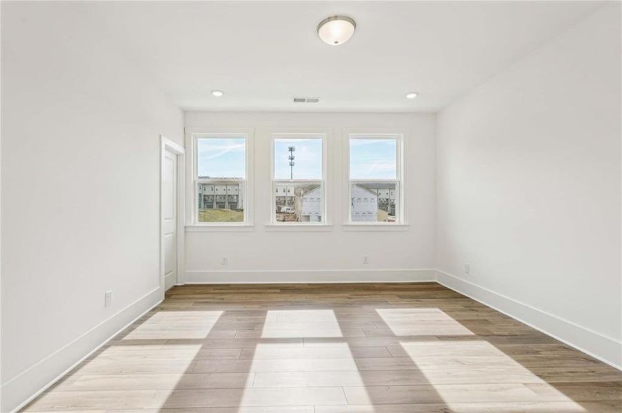 Spacious, unfurnished interior of a new home in Park Vue, Atlanta (Image 32). Spacious, unfurnished interior of a new home in Park Vue, Atlanta (Image 32).