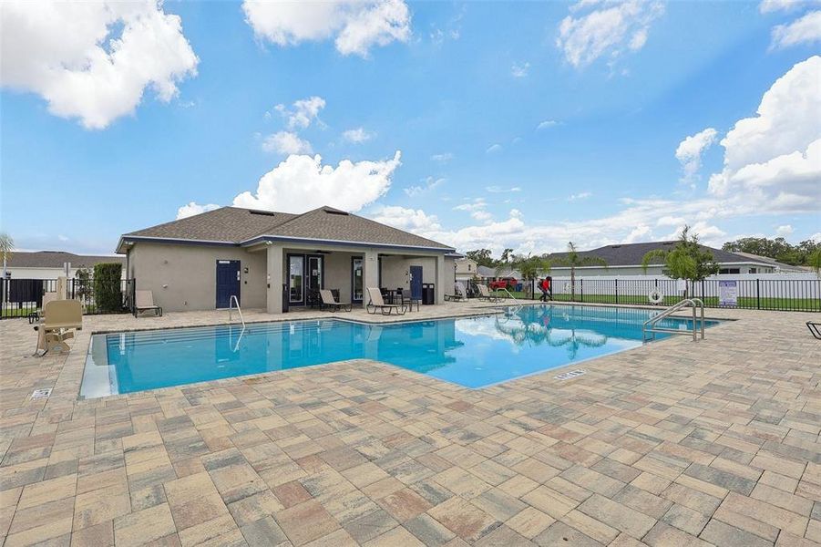 Community amenities in Eagle Hammock, Eagle Lake (Image 20).
