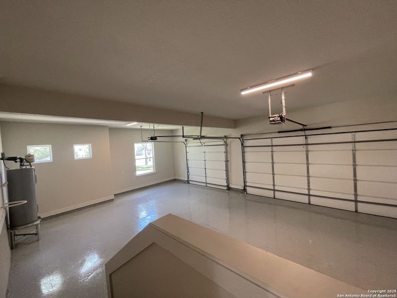Spacious, unfurnished interior of a new home in , Castroville (Image 21).