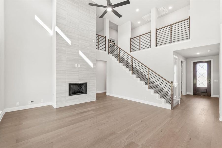 Spacious, unfurnished interior of a new home in Crystal Lake Estates, Red Oak (Image 32). Spacious, unfurnished interior of a new home in Crystal Lake Estates, Red Oak (Image 32).