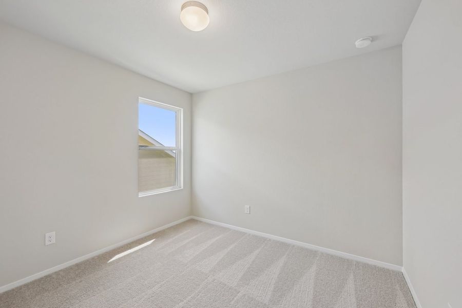 Spacious, unfurnished interior of a new home in Edgebrooke, Pflugerville (Image 21).