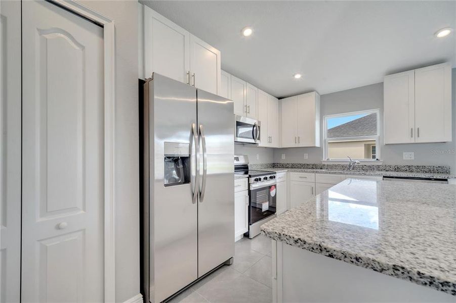 Furnished interior view inside a new home in , Kissimmee (Image 4).