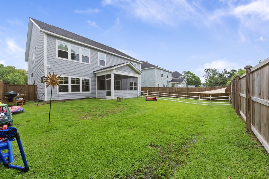 Image 43 of a home in Cordgrass Landing.