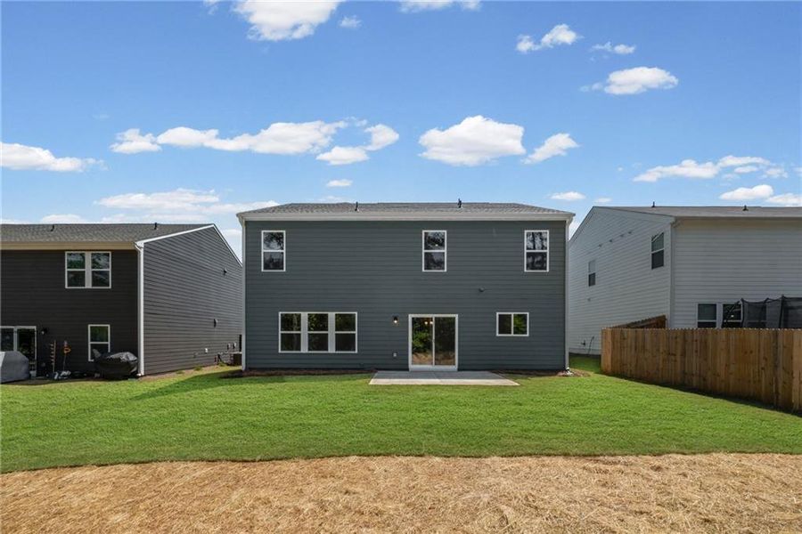 Exterior details and patio area of a home in Cherry Glen, Euharlee (Image 22).