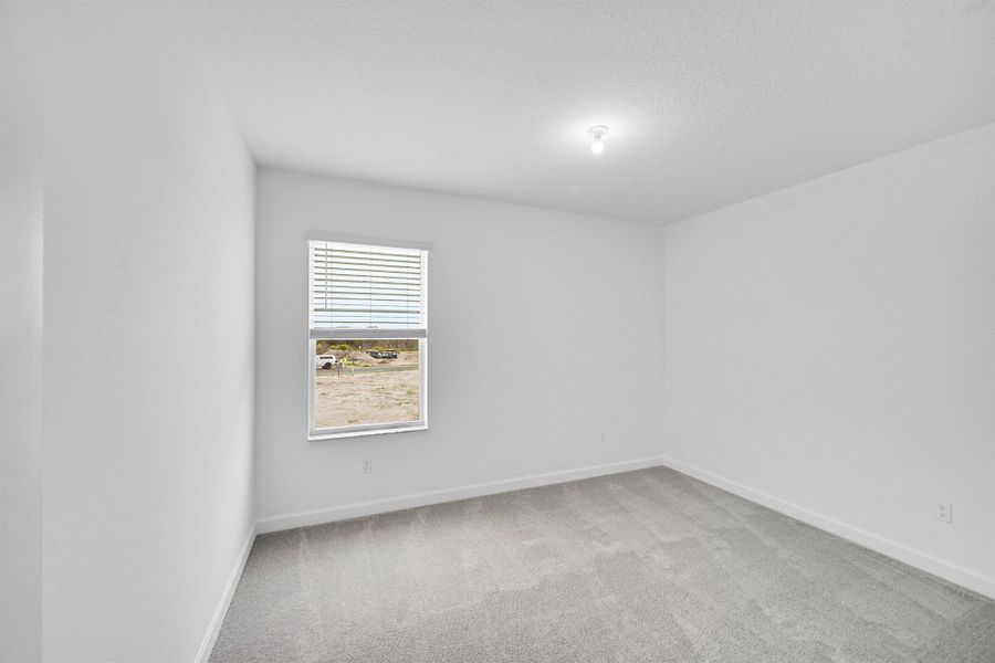Spacious, unfurnished interior of a new home in Seagrove: The Indies, Fort Pierce (Image 11).