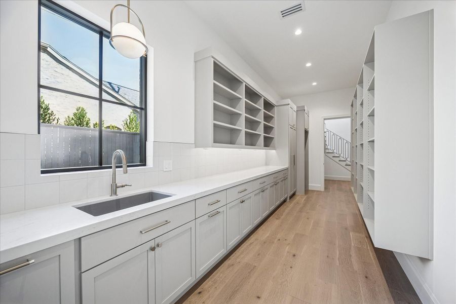 Furnished interior view inside a new home in , Houston (Image 6). Furnished interior view inside a new home in , Houston (Image 6).