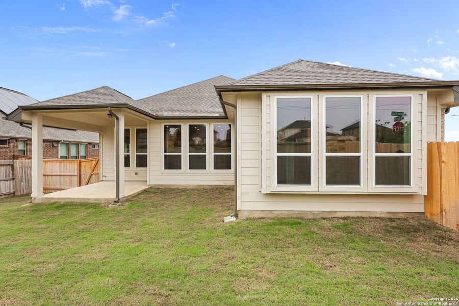 Exterior details and patio area of a home in Foxbrook, Cibolo (Image 4). Exterior details and patio area of a home in Foxbrook, Cibolo (Image 4).