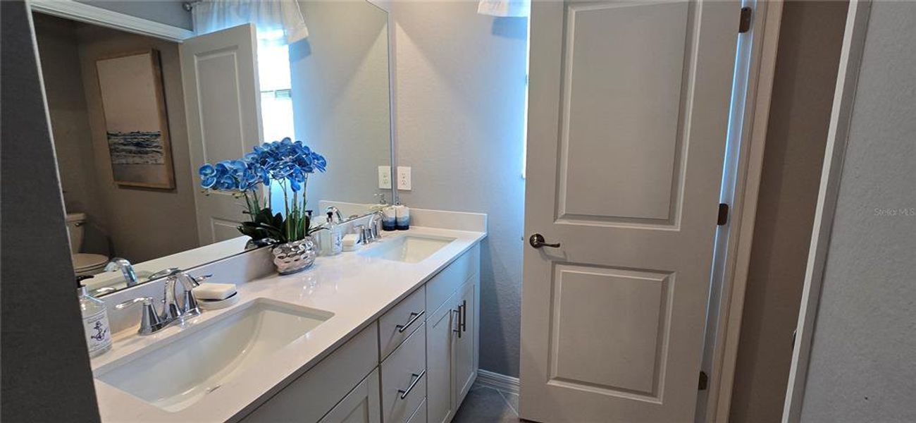 Furnished interior view inside a new home in , Venice (Image 7).