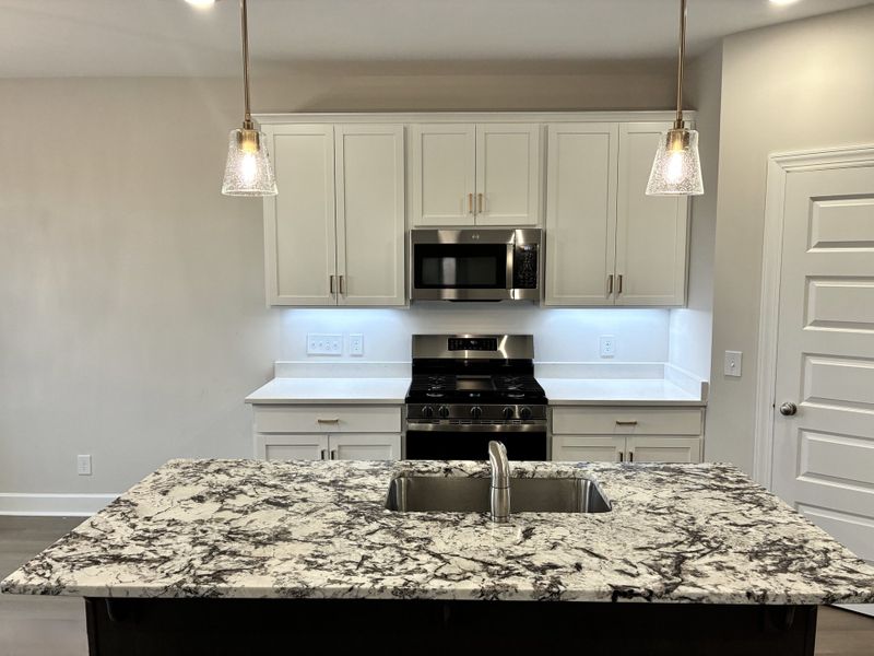 Image 24 of a home in Holly Ridge.