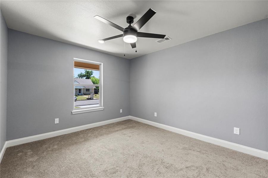 Spacious, unfurnished interior of a new home in , Waco (Image 21). Spacious, unfurnished interior of a new home in , Waco (Image 21).