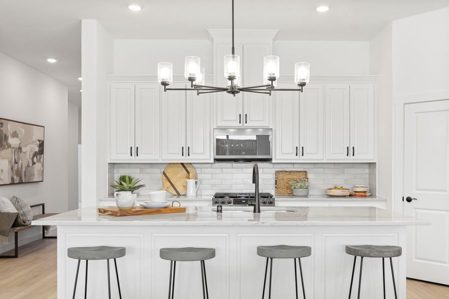 Furnished interior view inside a new home in Willow Grove, Melissa (Image 7).