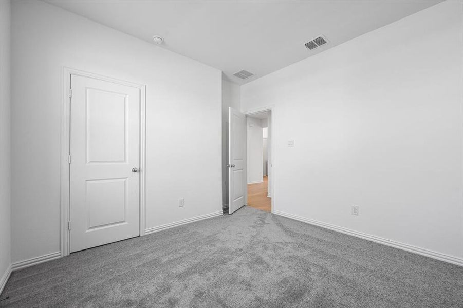 Spacious, unfurnished interior of a new home in River Ridge, Crandall (Image 26). Spacious, unfurnished interior of a new home in River Ridge, Crandall (Image 26).