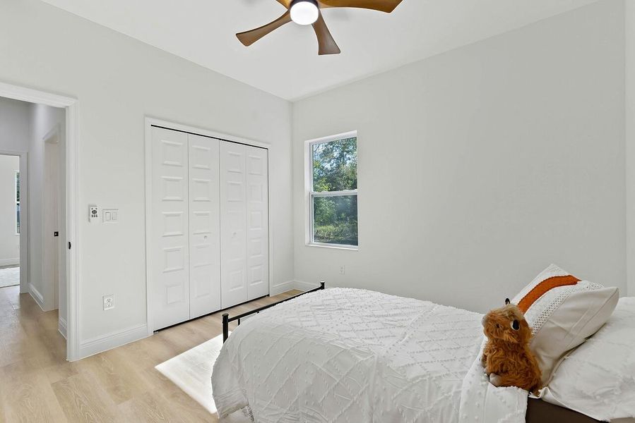 8635-98th-Ct-HigMedia-040-1280 8635-98th-Ct-HigMedia-040-1280