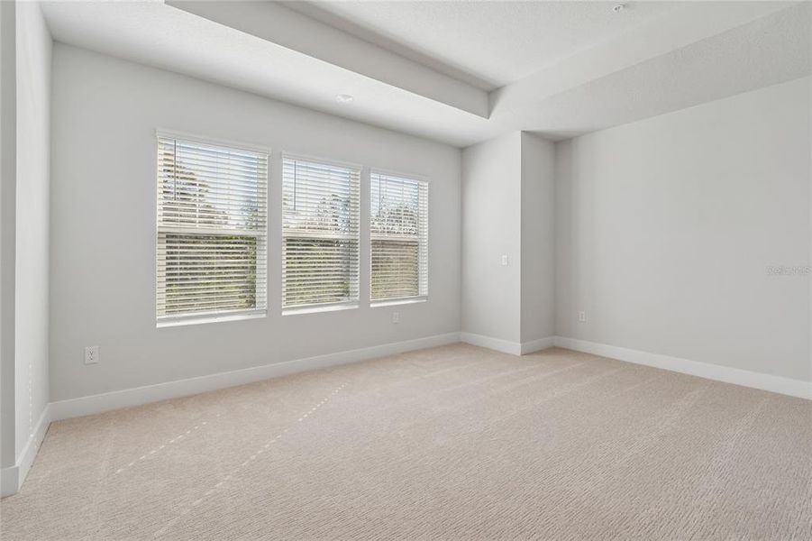 Spacious, unfurnished interior of a new home in Apex at Seminole Heights, Tampa (Image 29). Spacious, unfurnished interior of a new home in Apex at Seminole Heights, Tampa (Image 29).