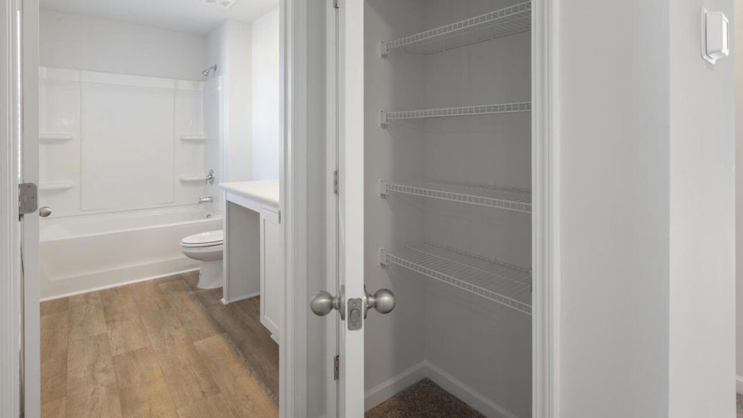 Image 42 representing the ARDEN by D.R. Horton in Eagle Creek, Bolivia, NC.