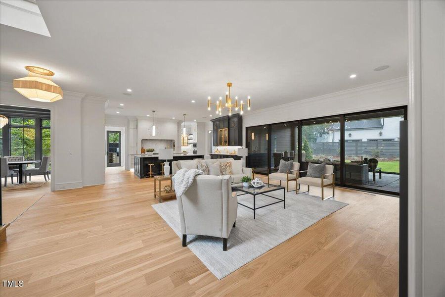 014-2A1A8188 014-2A1A8188