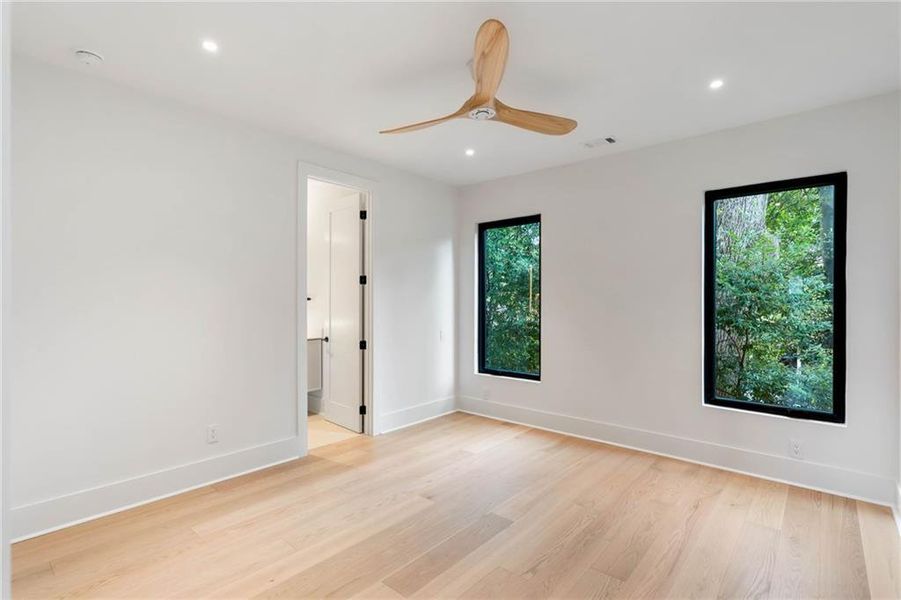 Spacious, unfurnished interior of a new home in , Atlanta (Image 24). Spacious, unfurnished interior of a new home in , Atlanta (Image 24).
