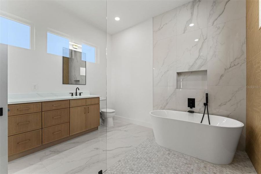 Furnished interior view inside a new home in , Tampa (Image 16).