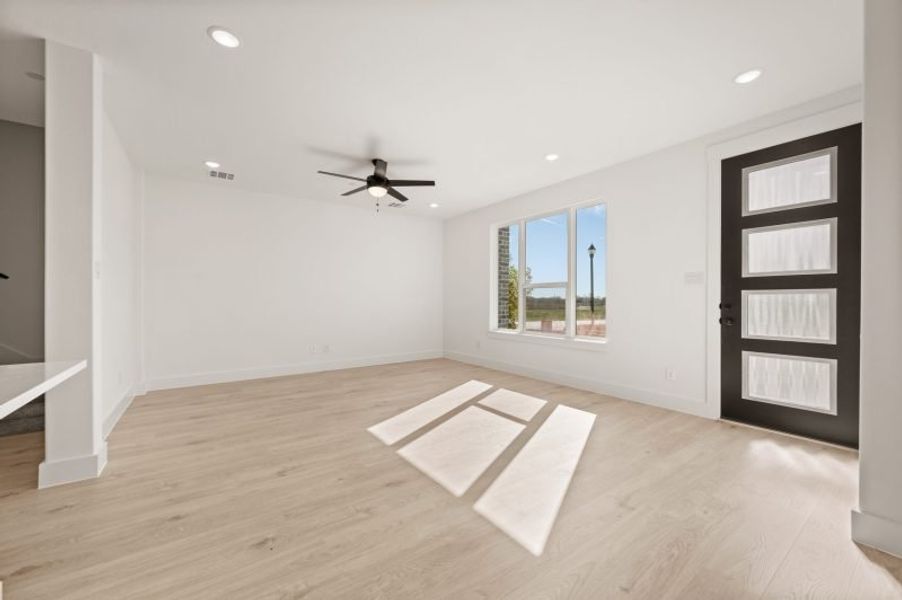 Spacious, unfurnished interior of a new home in Solterra Texas, Mesquite (Image 18). Spacious, unfurnished interior of a new home in Solterra Texas, Mesquite (Image 18).