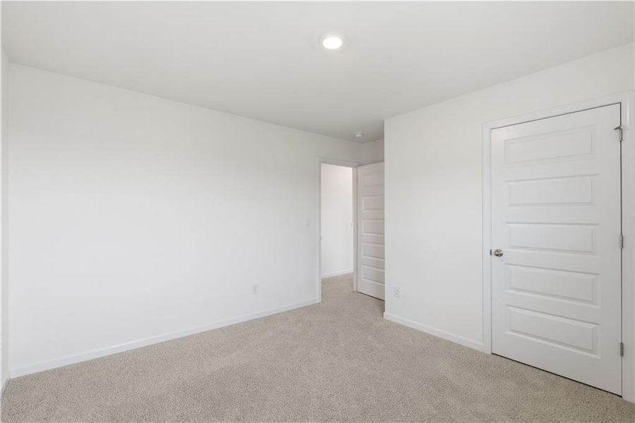 Spacious, unfurnished interior of a new home in Independence, Loganville (Image 25).