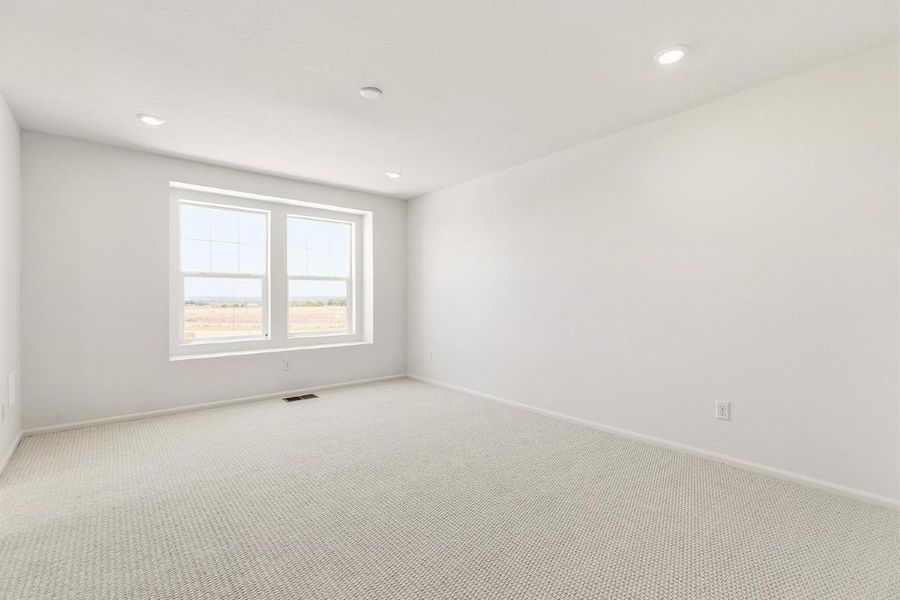Spacious, unfurnished interior of a new home in Turnberry Villas, Commerce City (Image 13). Spacious, unfurnished interior of a new home in Turnberry Villas, Commerce City (Image 13).
