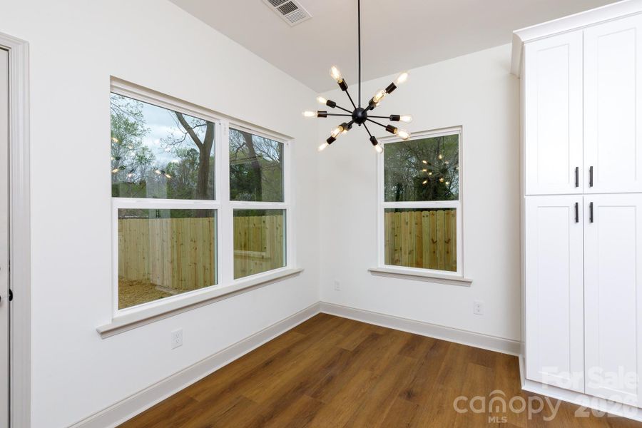 Spacious, unfurnished interior of a new home in , Clover (Image 27).