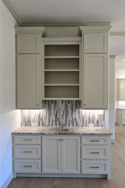 Furnished interior view inside a new home in , Abilene (Image 7).