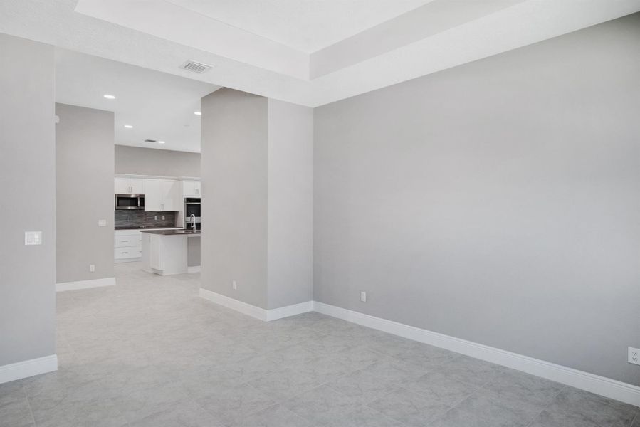 Spacious, unfurnished interior of a new home in Lake Park at Tradition, Port St. Lucie (Image 24).