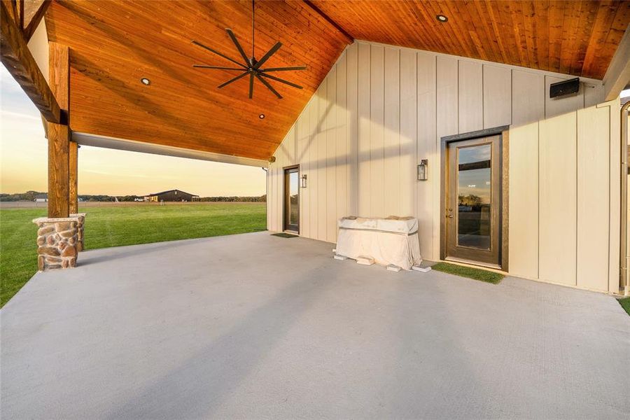 Exterior details and patio area of a home in , Quinlan (Image 19).