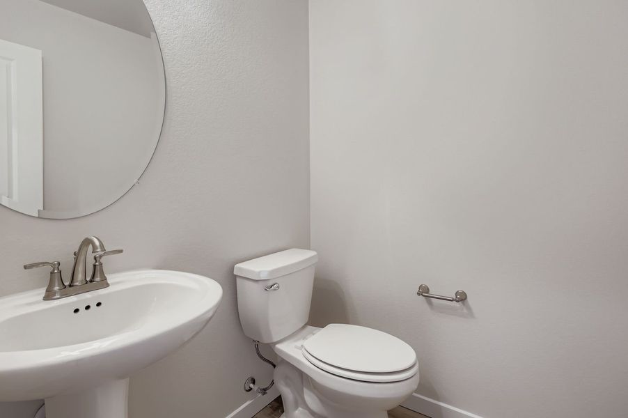 1833 Flourish - Powder Bath 1833 Flourish - Powder Bath