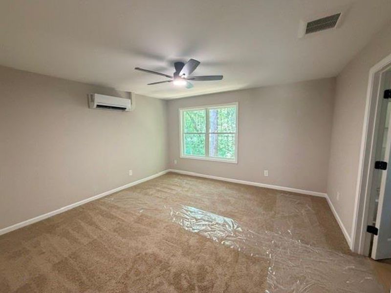 Spacious, unfurnished interior of a new home in , Dallas (Image 13).