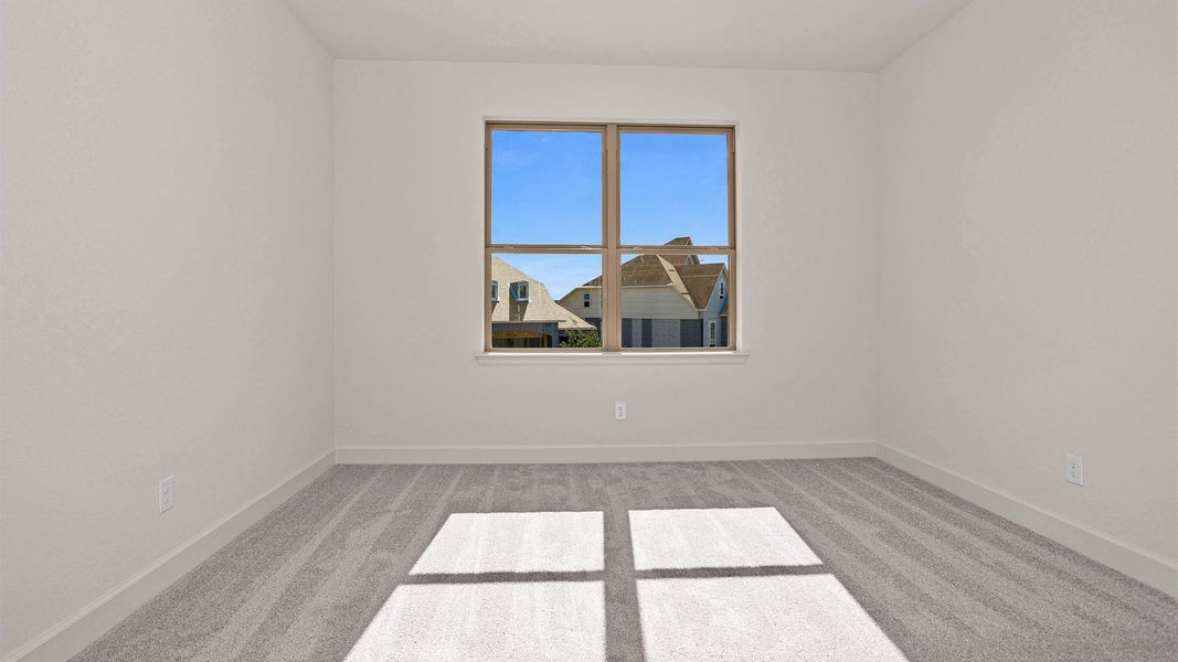 Spacious, unfurnished interior of a new home in Elyson, Katy (Image 7).
