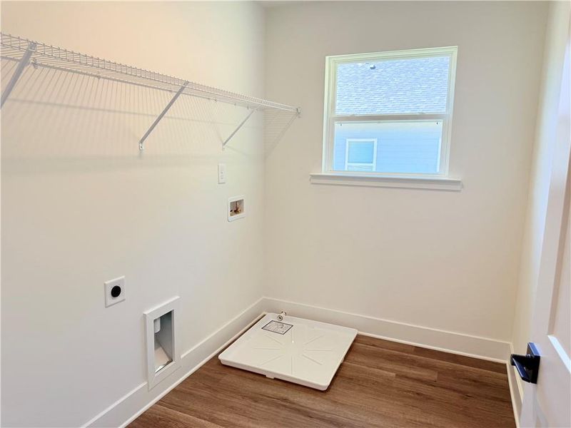 Spacious, unfurnished interior of a new home in Thunder Ridge, Dawsonville (Image 36).