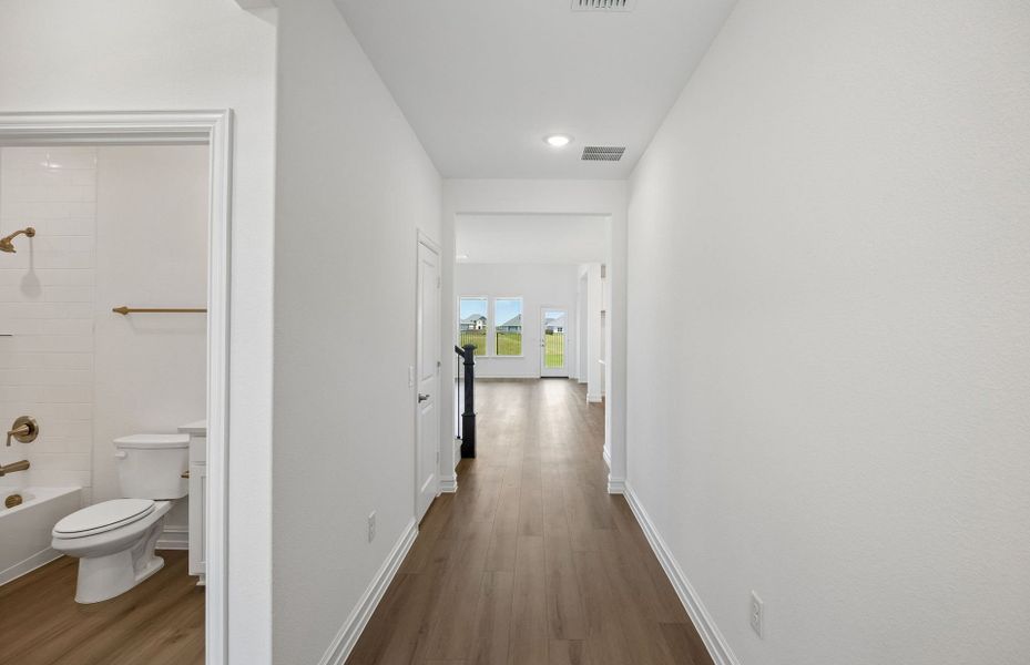 Spacious, unfurnished interior of a new home in Anna Town Square, Anna (Image 16).