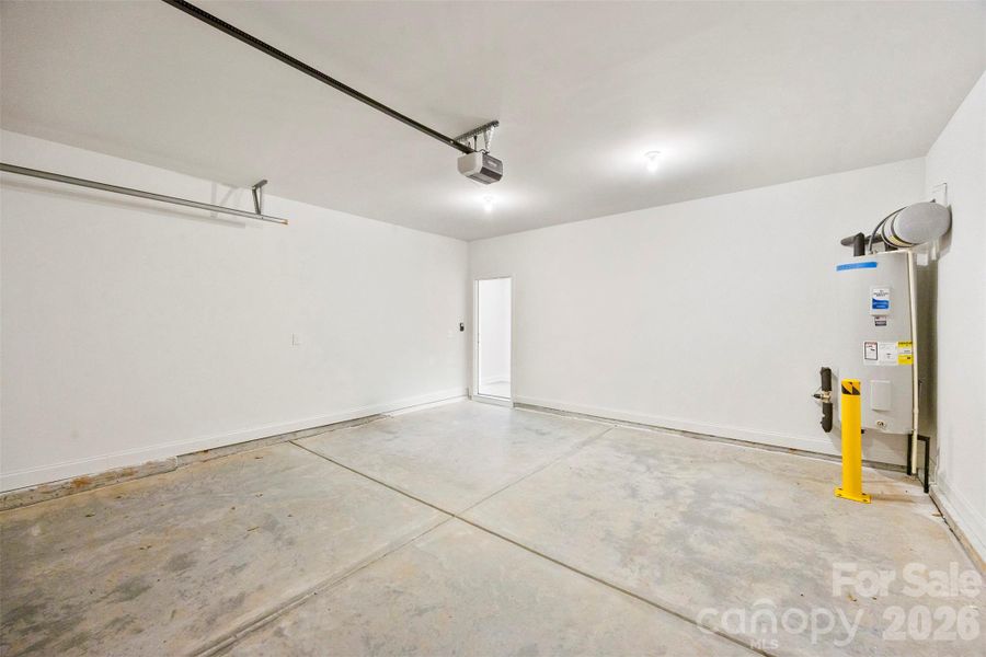 Spacious, unfurnished interior of a new home in , Statesville (Image 16).