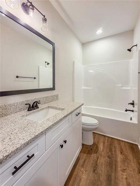 Furnished interior view inside a new home in , Dallas (Image 9).