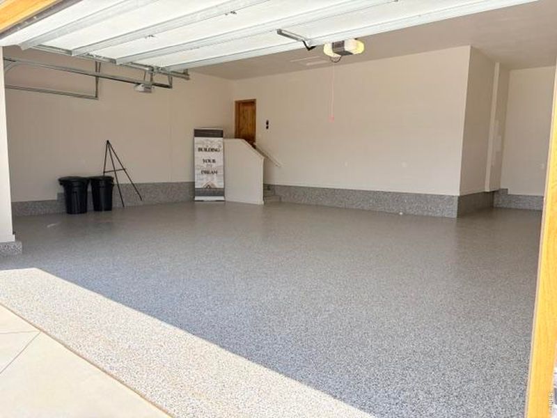 Spacious, unfurnished interior of a new home in Harvest Ridge, Berthoud (Image 49).