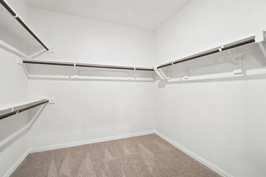Spacious, unfurnished interior of a new home in Covenant Springs, Springtown (Image 20).
