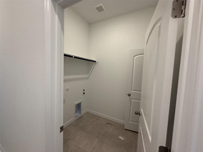 Image 35 of a home in La Cima.